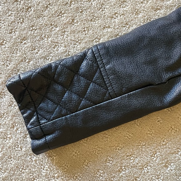 ART CLASS -  Vegan leather jacket- (S) 6-6x - Picture 11 of 13